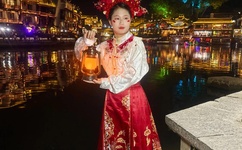 粗大的内捧猛烈进出A片